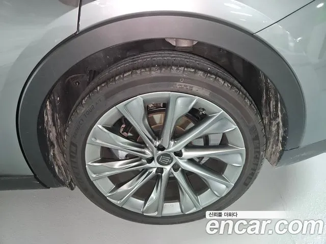 Toyota Crown 2024 thumb 5