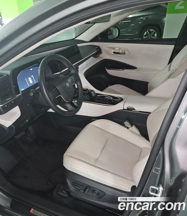Toyota Crown 2024 thumb 7