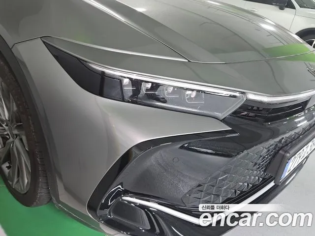 Toyota Crown 2024 thumb 12