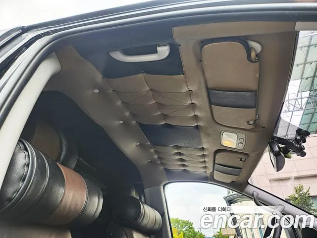 Hyundai Starex 2011 thumb 9
