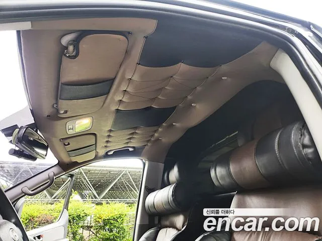 Hyundai Starex 2011 thumb 10