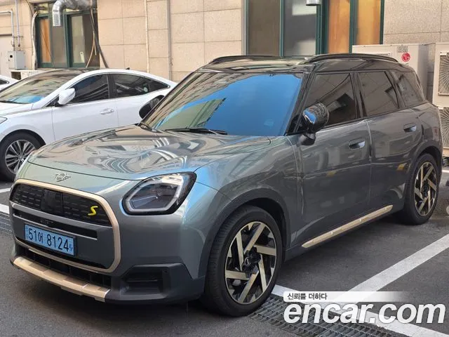 MINI Countryman 2025 thumb 2