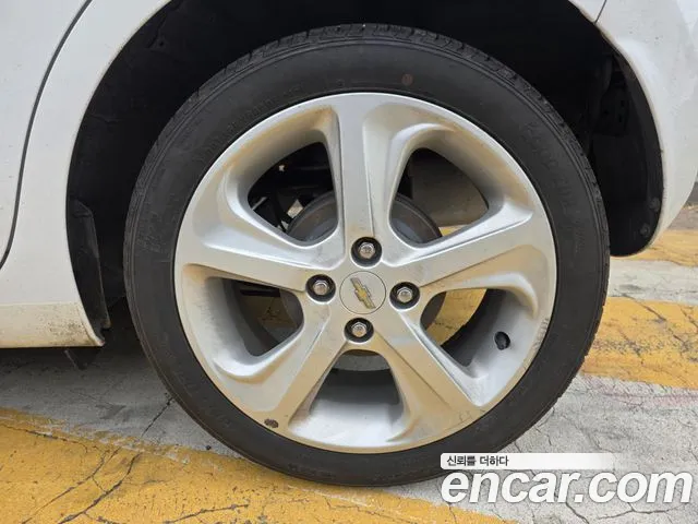 ChevroletGMDaewoo Spark 2016 thumb 10