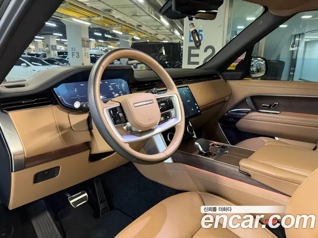 Land Rover Range Rover 2023 thumb 5