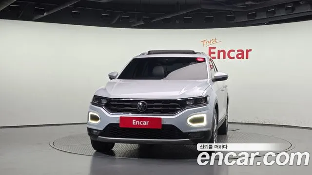 Volkswagen T-Roc 2021 thumb 3