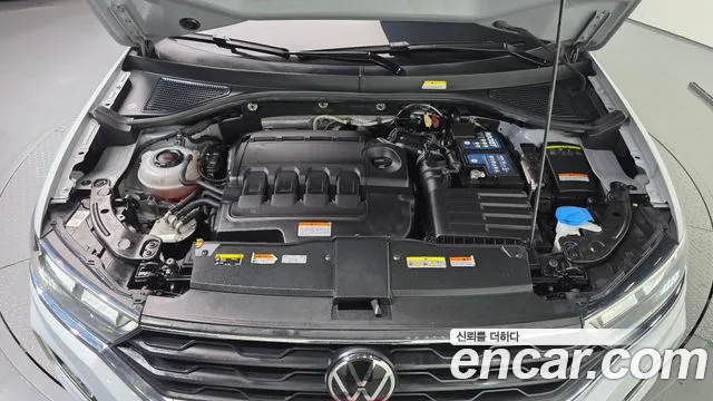 Volkswagen T-Roc 2021 thumb 6
