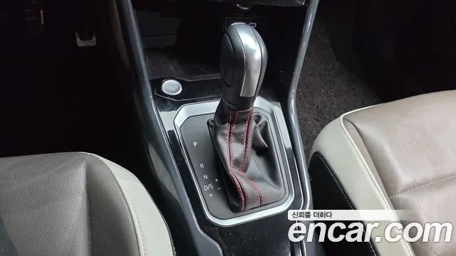 Volkswagen T-Roc 2021 thumb 9