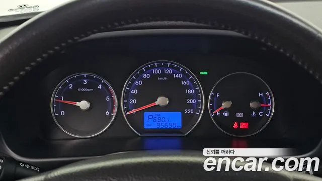 Hyundai Santa Fe 2011 thumb 8