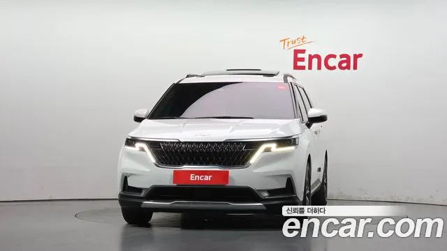 Kia Carnival 2021 thumb 3