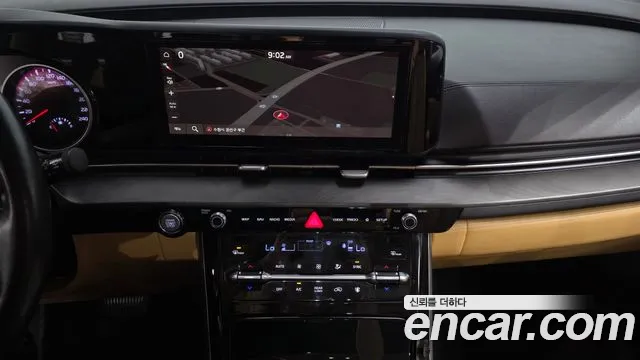 Kia Carnival 2021 thumb 12