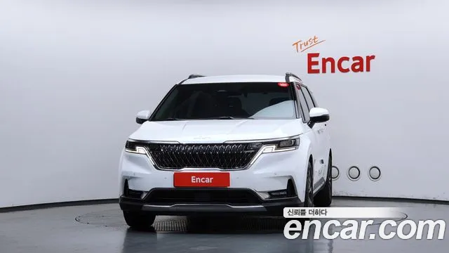 Kia Carnival 2022 thumb 3