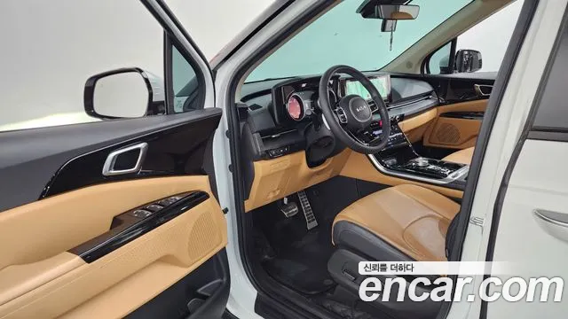 Kia Carnival 2022 thumb 10