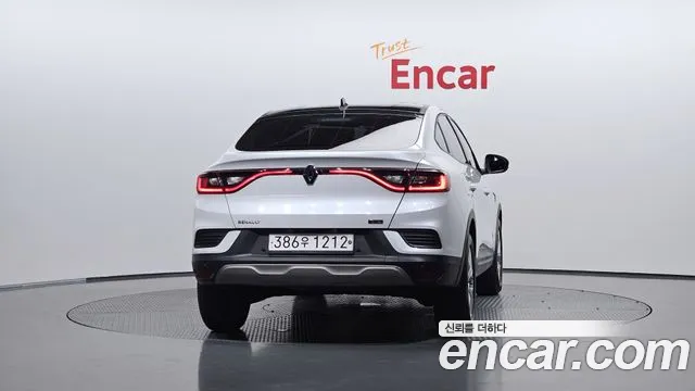 Renault-KoreaSamsung Arkana 2020 thumb 4