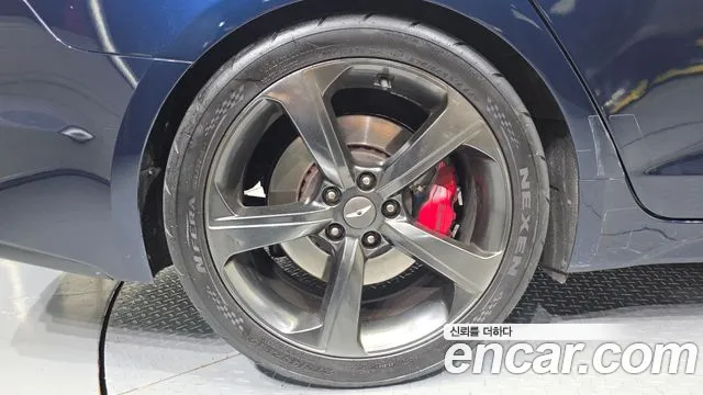 Genesis G70 2019 thumb 5