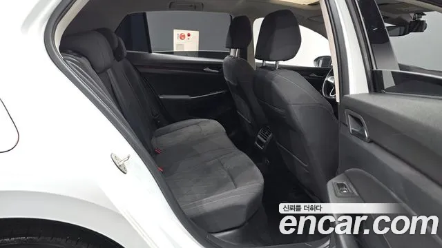 Volkswagen Golf Sportsvan 2022 thumb 12