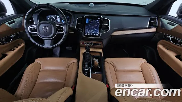 Volvo XC90 2018 thumb 6