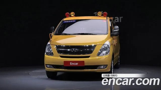 Hyundai Starex 2013 thumb 3