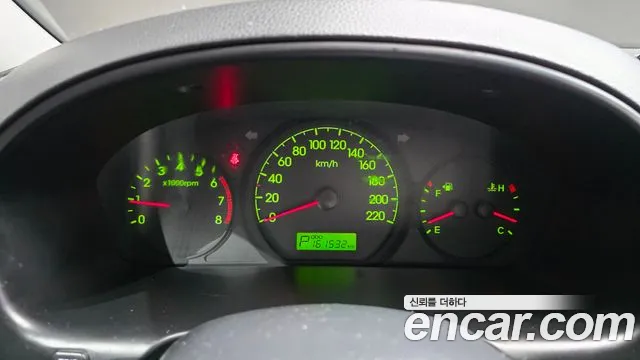 Hyundai Starex 2013 thumb 8