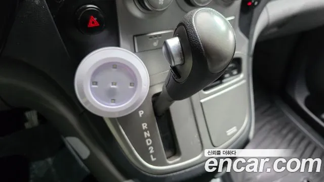 Hyundai Starex 2013 thumb 9
