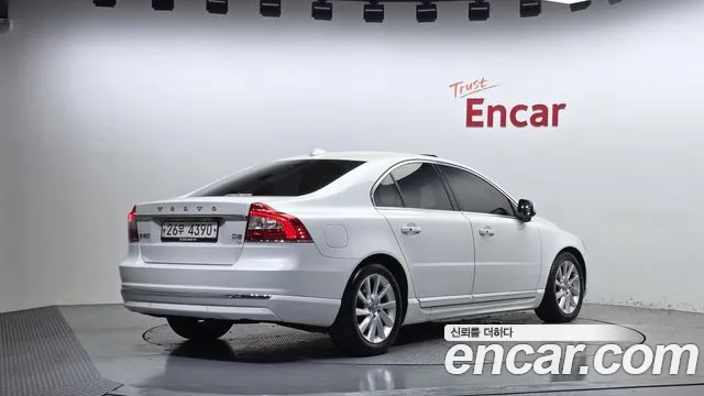 Volvo S80 2014 thumb 2