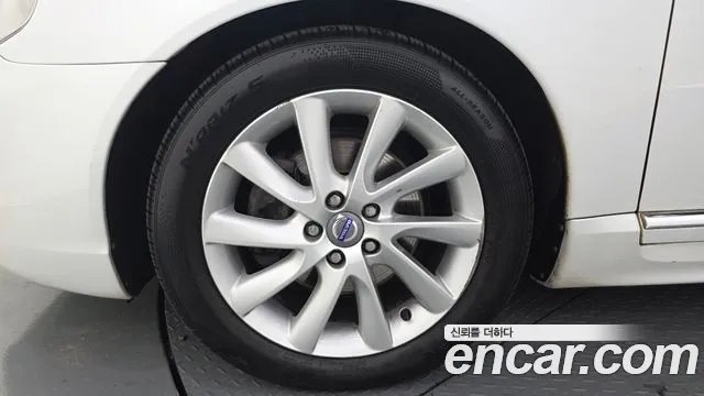 Volvo S80 2014 thumb 5