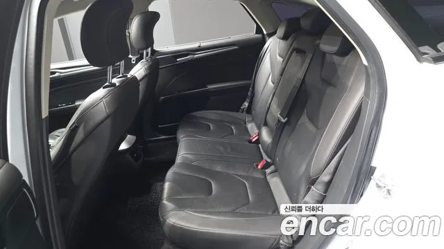 Ford Mondeo 2016 thumb 12