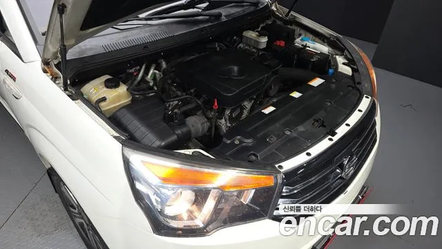 KG_Mobility_Ssangyong KORANDO 2014 thumb 6