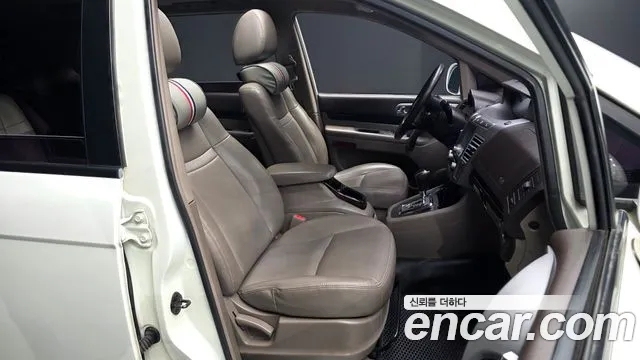 KG_Mobility_Ssangyong KORANDO 2014 thumb 11