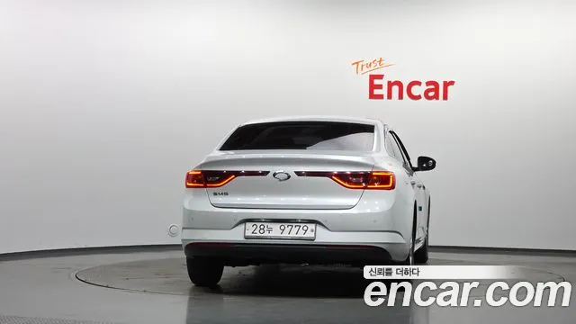 Renault-KoreaSamsung Megane 2019 thumb 4