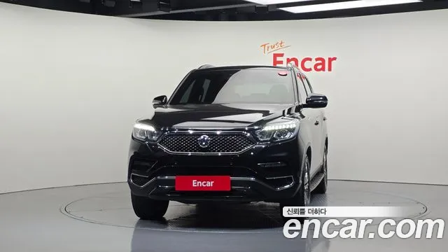 KG_Mobility_Ssangyong Rexton 2018 thumb 3