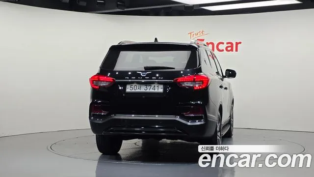 KG_Mobility_Ssangyong Rexton 2018 thumb 4