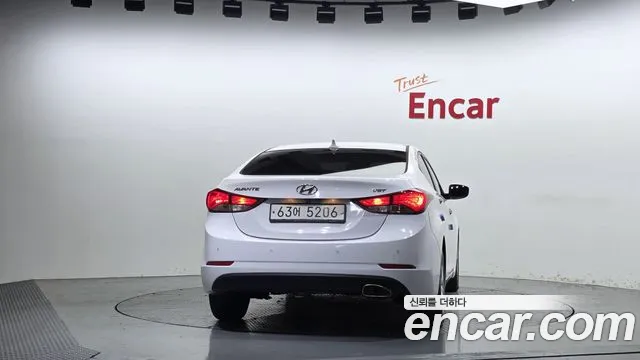 Hyundai Avante 2015 thumb 4
