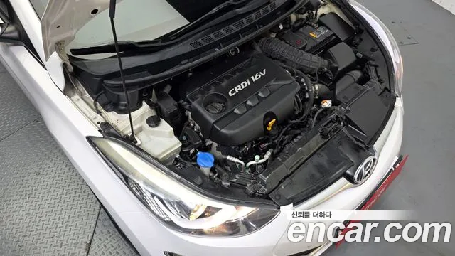 Hyundai Avante 2015 thumb 6