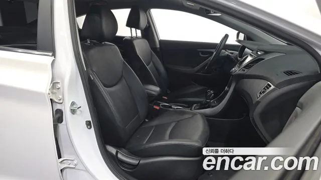 Hyundai Avante 2015 thumb 11