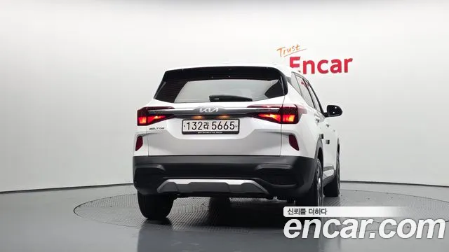 Kia Seltos 2021 thumb 4