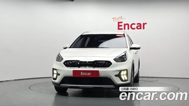 Kia Niro 2021 thumb 2
