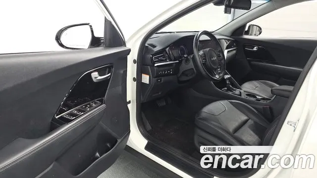 Kia Niro 2021 thumb 9