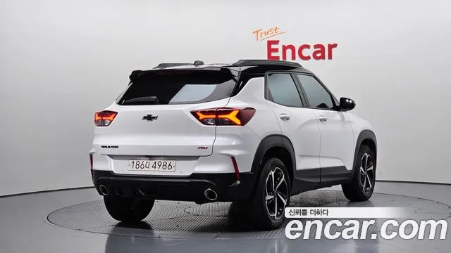 ChevroletGMDaewoo TrailBlazer 2021 thumb 2
