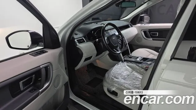 Land Rover Discovery Sport 2018 thumb 10