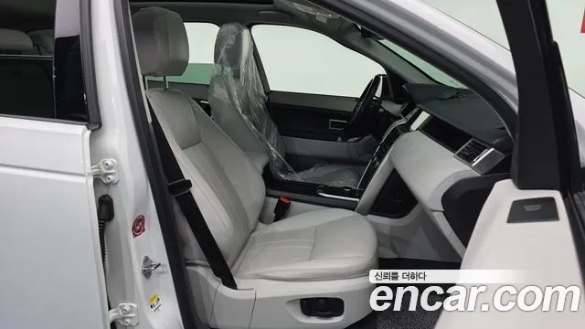 Land Rover Discovery Sport 2018 thumb 11