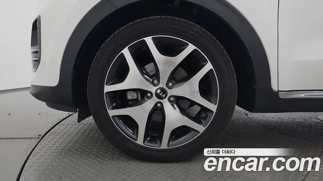Kia Sportage 2016 thumb 5