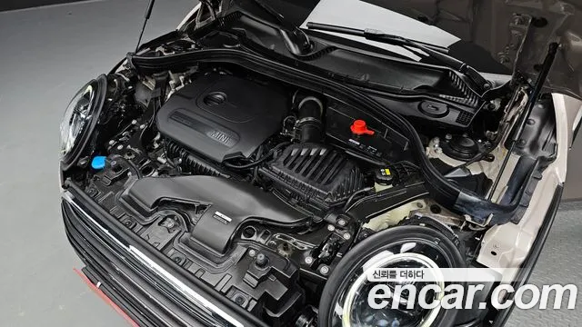 MINI Clubman 2021 thumb 6