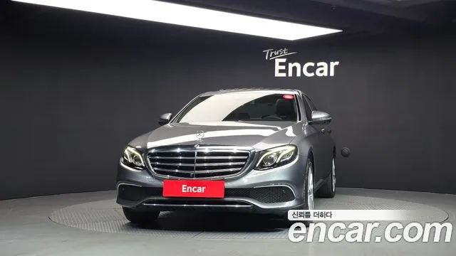 Mercedes-Benz E-Класс 2018 thumb 3