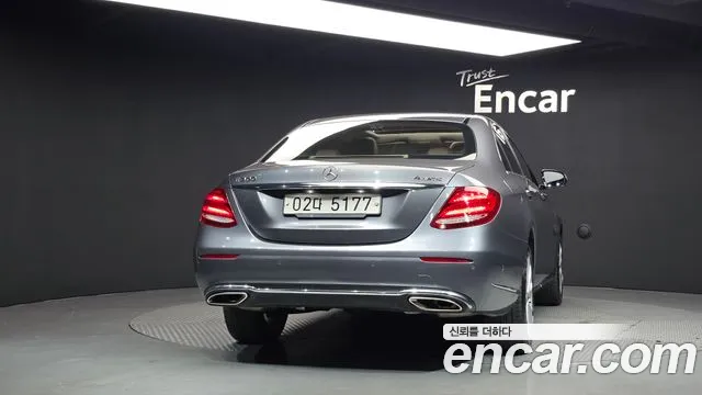 Mercedes-Benz E-Класс 2018 thumb 4