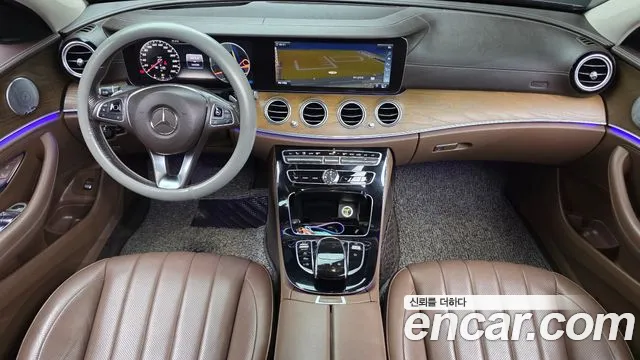 Mercedes-Benz E-Класс 2018 thumb 7