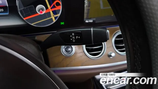 Mercedes-Benz E-Класс 2018 thumb 9