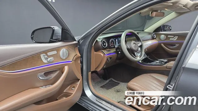 Mercedes-Benz E-Класс 2018 thumb 10