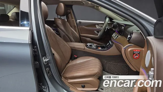 Mercedes-Benz E-Класс 2018 thumb 11