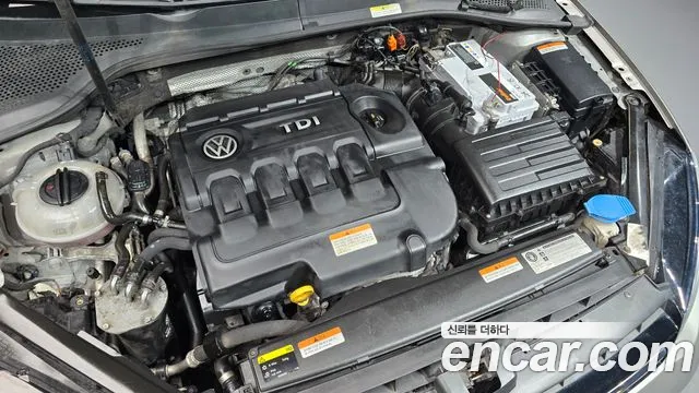 Volkswagen Golf Sportsvan 2014 thumb 6