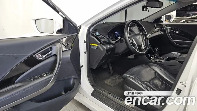 Hyundai Grandeur 2011 thumb 10